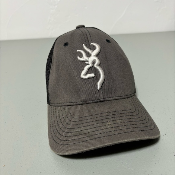 Browning Baseball Hat Cap Small/Medium Adult Flexfit Black Gray - Picture 1 of 7